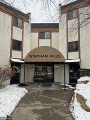 401 E Burnsville Parkway 334, Burnsville, MN 55337