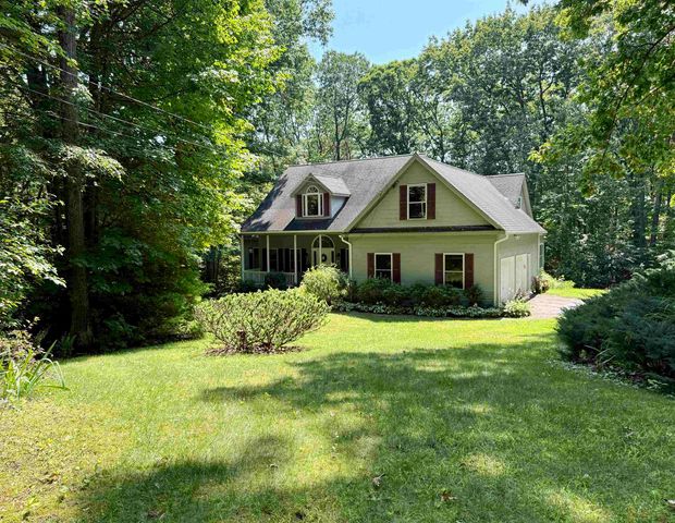 14 Fieldstone Drive, Hooksett, NH 03106