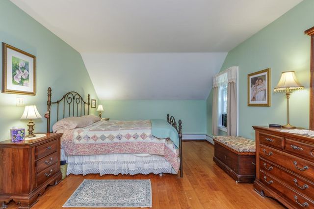 14 Fieldstone Drive, Hooksett, NH 03106
