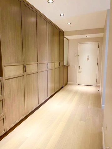 138-35 39th Avenue 16A + 17A, Flushing, NY 11354