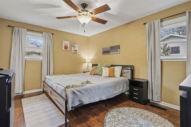 728 Chippewa Trail, Niles, MI 49120