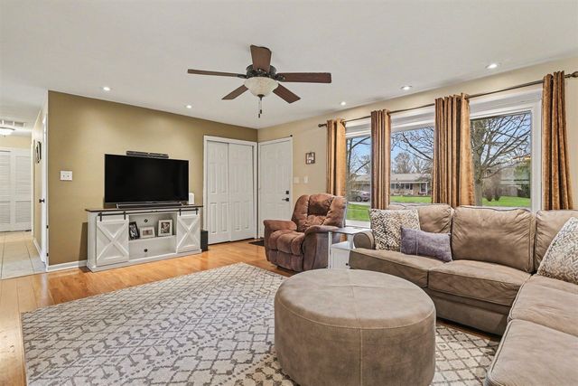 728 Chippewa Trail, Niles, MI 49120