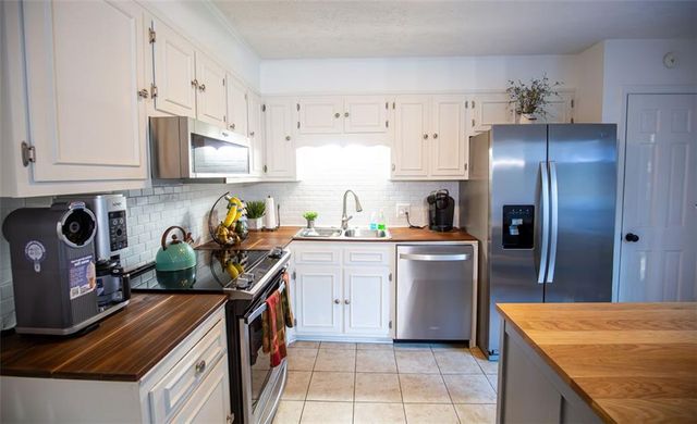 3734 CHEROKEE FORD, Gainesville, GA 30506