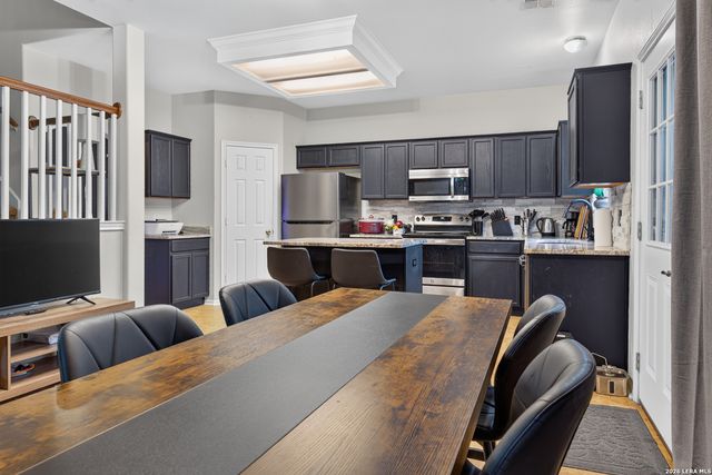 2222 CARDIGAN HL, San Antonio, TX 78232