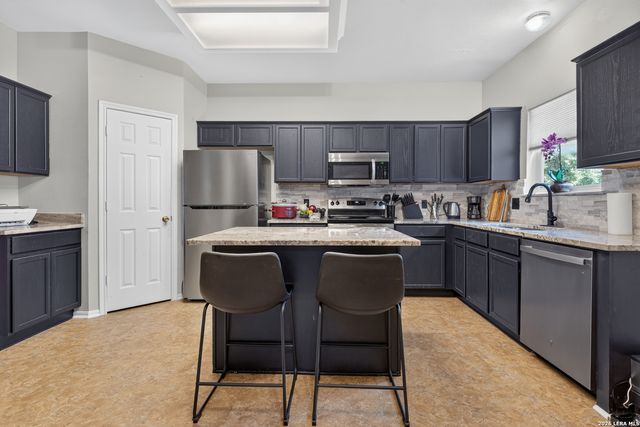 2222 CARDIGAN HL, San Antonio, TX 78232