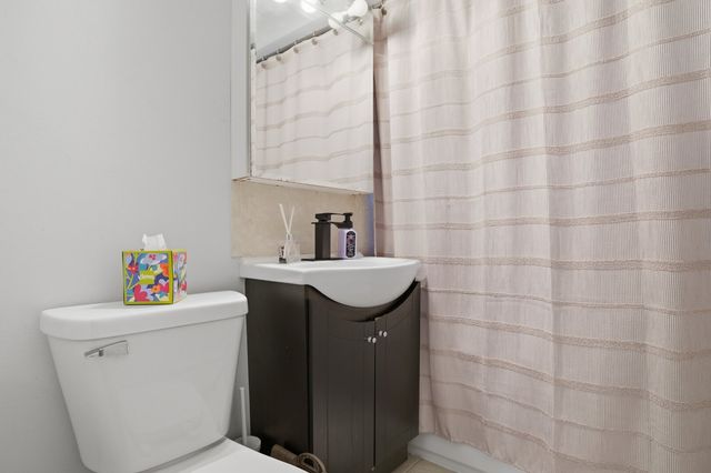 3057 N NARRAGANSETT Street 9, Chicago, IL 60634