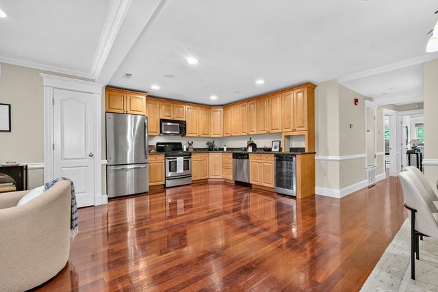 161 E Cottage 2, Boston, MA 02125