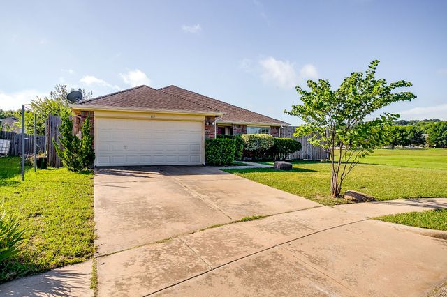 813 Sage Circle, Burleson, TX 76028