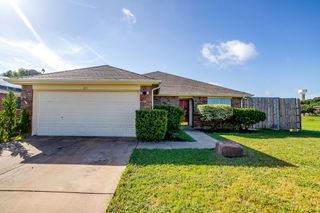 813 Sage Circle, Burleson, TX 76028