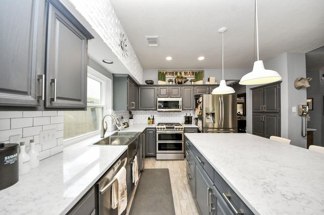 8910 Burleson Court, Houston, TX 77064