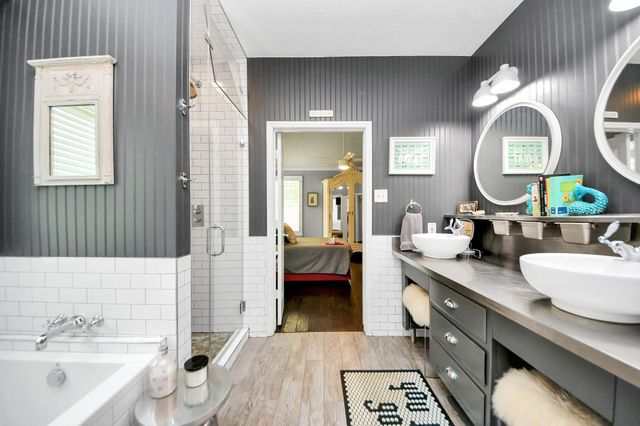 8910 Burleson Court, Houston, TX 77064