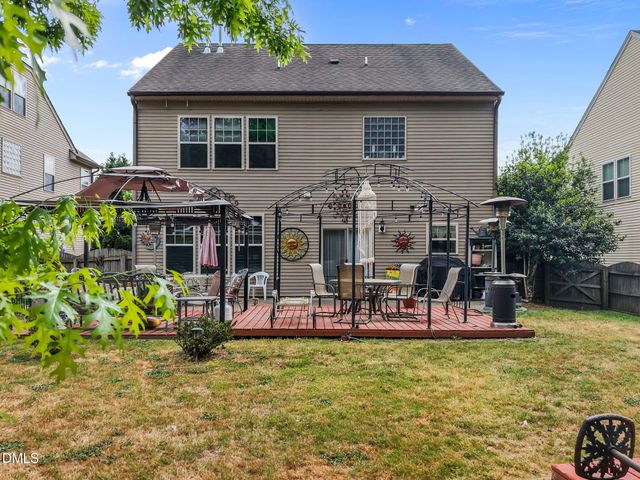 1112 Sunday Silence Drive, Knightdale, NC 27545