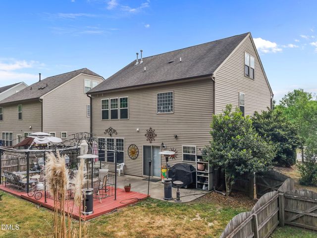 1112 Sunday Silence Drive, Knightdale, NC 27545