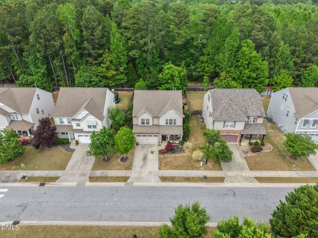 1112 Sunday Silence Drive, Knightdale, NC 27545