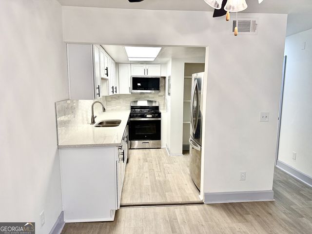 561 Northridge Crossing Drive, Sandy Springs, GA 30350