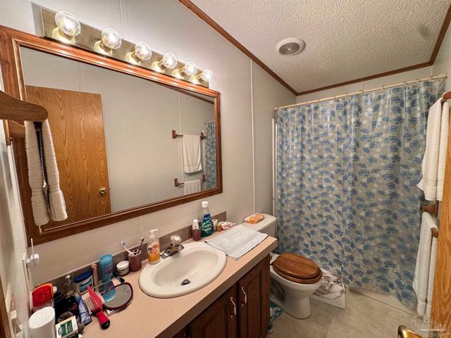 6512 Winston Brown Rd, Milton, FL 32570