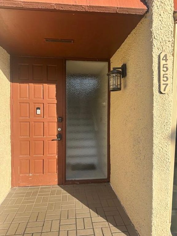 4557 Luxemburg Court, Lake Worth, FL 33467