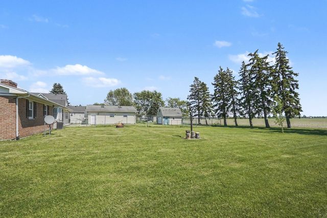 4925 W Freeland Rd Road, Saginaw, MI 48604