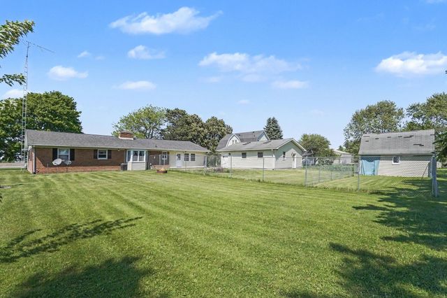 4925 W Freeland Rd Road, Saginaw, MI 48604