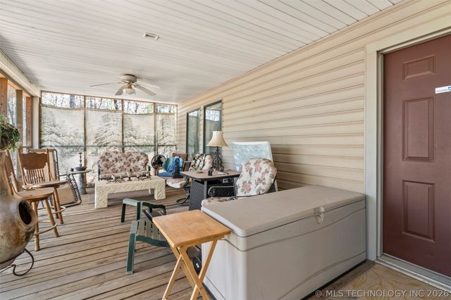 1117 Fox Point Road, Kansas, OK 74347