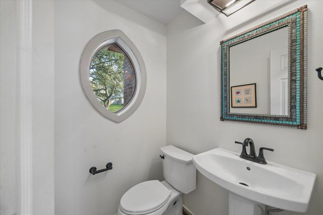 4110 Windswept Drive, Montgomery, TX 77356