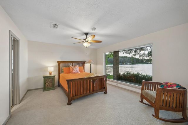 4110 Windswept Drive, Montgomery, TX 77356