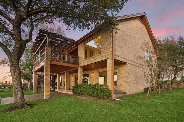 4110 Windswept Drive, Montgomery, TX 77356