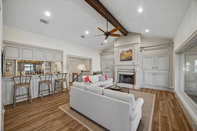 4110 Windswept Drive, Montgomery, TX 77356