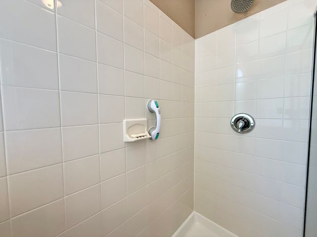 8336 Boulder Drive, West Des Moines, IA 50266