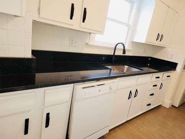 4403 WABASH Avenue, Kansas City, MO 64130