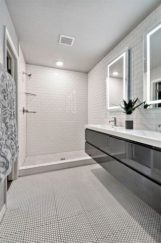 7 S Prairie Dunes Drive, Rogers, AR 72758