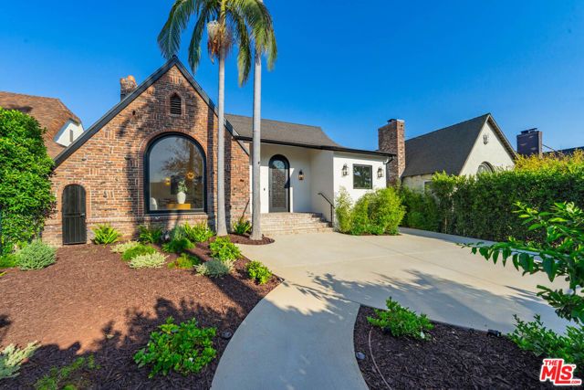 1222 S Genesee Avenue, Los Angeles, CA 90019