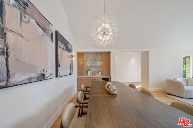 1222 S Genesee Avenue, Los Angeles, CA 90019