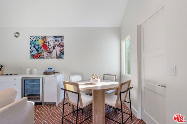 1222 S Genesee Avenue, Los Angeles, CA 90019