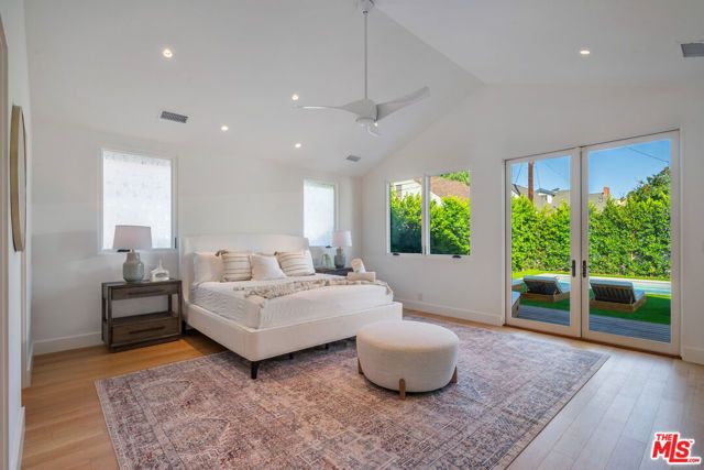 1222 S Genesee Avenue, Los Angeles, CA 90019