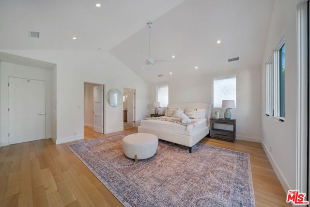 1222 S Genesee Avenue, Los Angeles, CA 90019