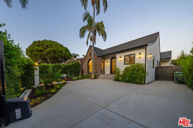 1222 S Genesee Avenue, Los Angeles, CA 90019