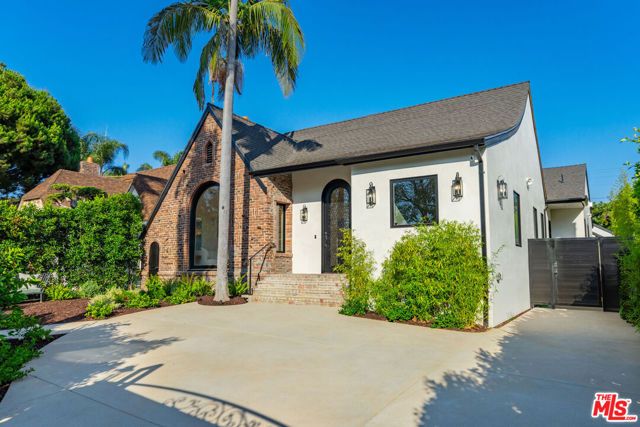 1222 S Genesee Avenue, Los Angeles, CA 90019