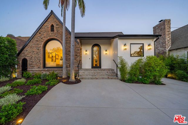 1222 S Genesee Avenue, Los Angeles, CA 90019