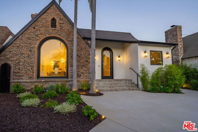 1222 S Genesee Avenue, Los Angeles, CA 90019