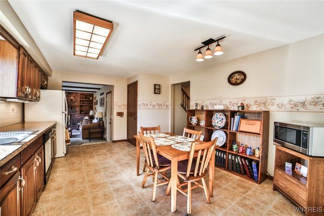 27 Independence Drive, Lockport City, NY 14094