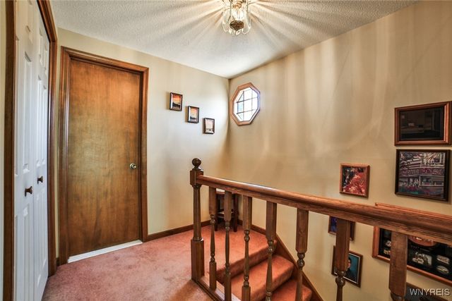 27 Independence Drive, Lockport City, NY 14094