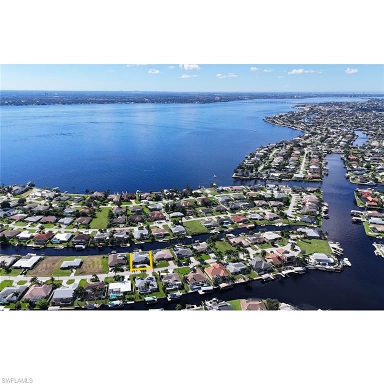 2244 SE 27th ST, Cape Coral, FL 33904