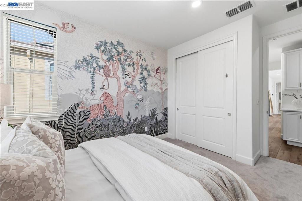 Image 32 of property listing at 3135 Central Pkwy, Dublin, CA 94568