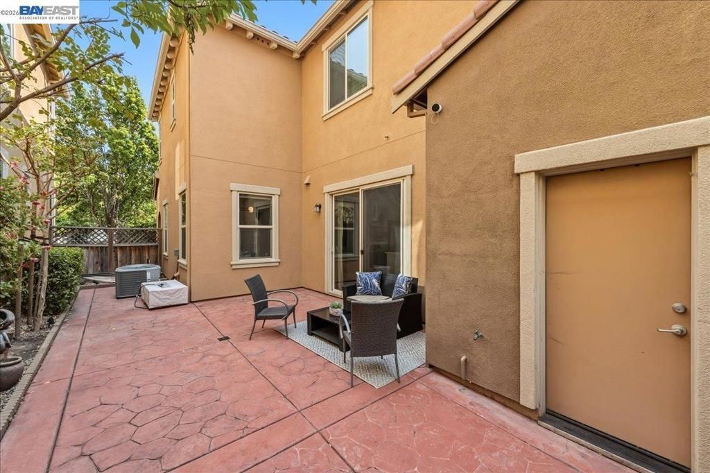 Image 39 of property listing at 3135 Central Pkwy, Dublin, CA 94568