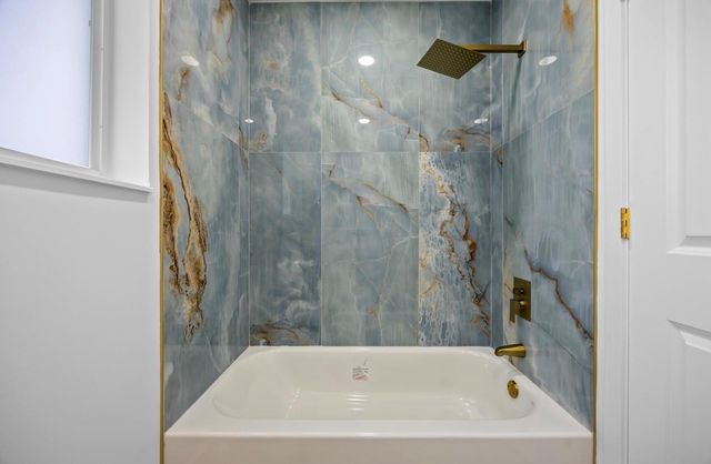 5710 NE 2nd Terrace, Fort Lauderdale, FL 33334