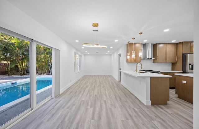 5710 NE 2nd Terrace, Fort Lauderdale, FL 33334