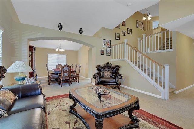 407 Whiterock Dr, Yuba City, CA 95991