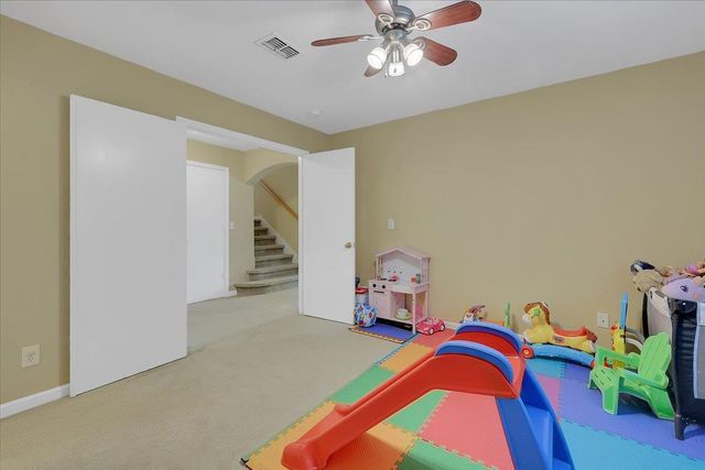 407 Whiterock Dr, Yuba City, CA 95991
