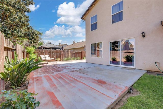 407 Whiterock Dr, Yuba City, CA 95991